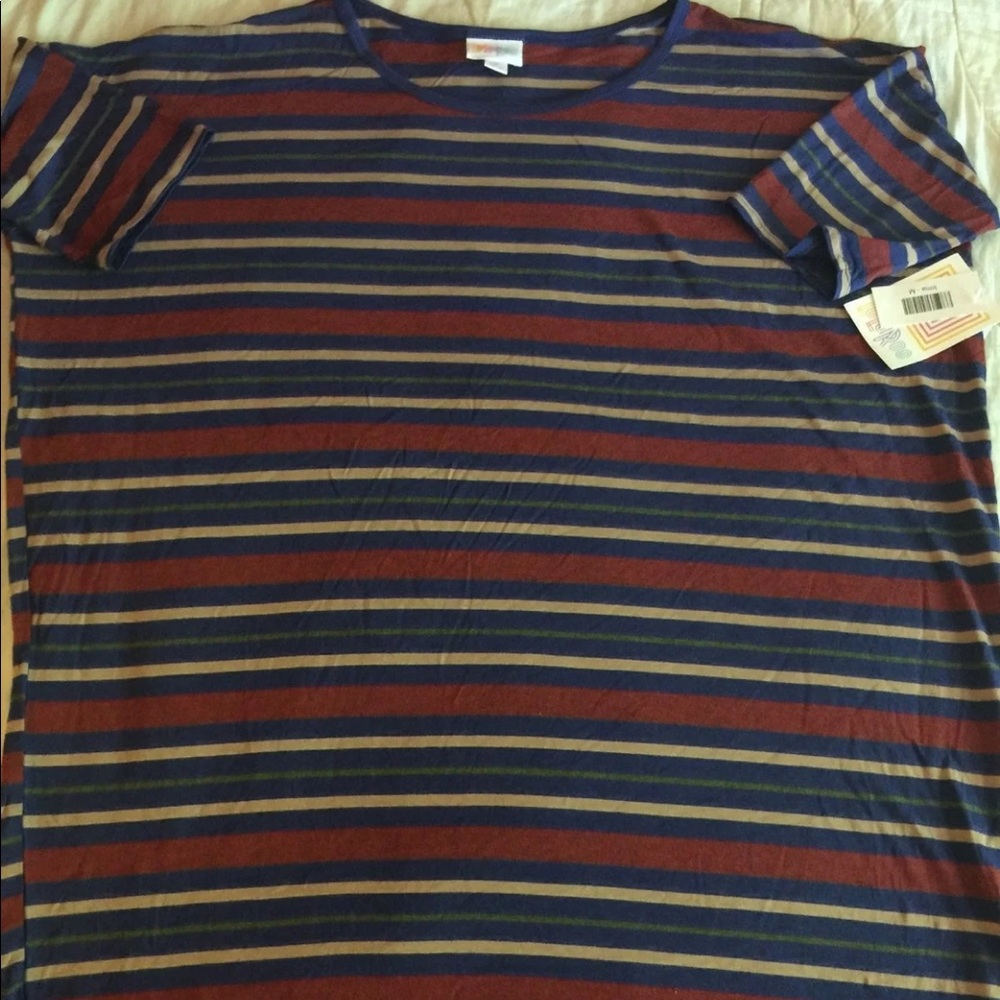Lularoe Irma Tunic NWT - Medium 12-14
